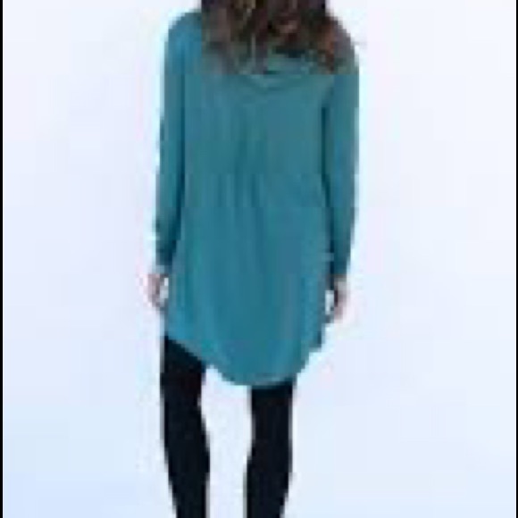 Evy’s Tree The Addyson Wrap w belt in Ocean Reef teal blue, size XL - Picture 4 of 11